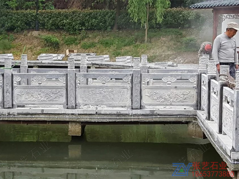 景區青石河道石欄桿