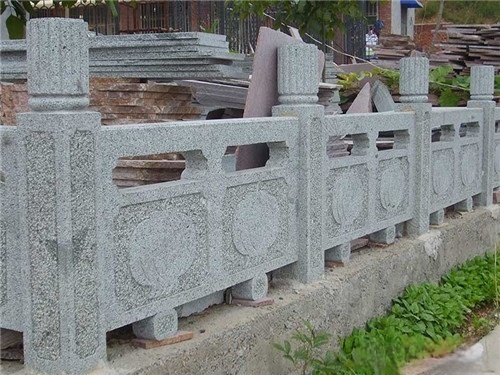 青石欄桿